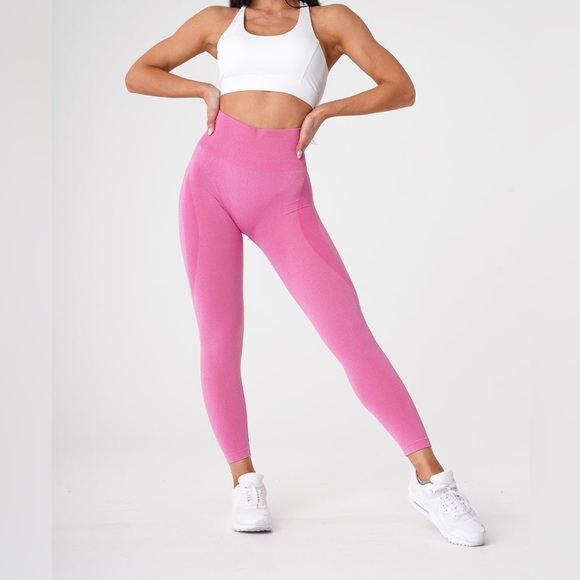 NVGTN Bubble Gum Pink Contour Seamless Leggings size Large - Picture 2 of 8